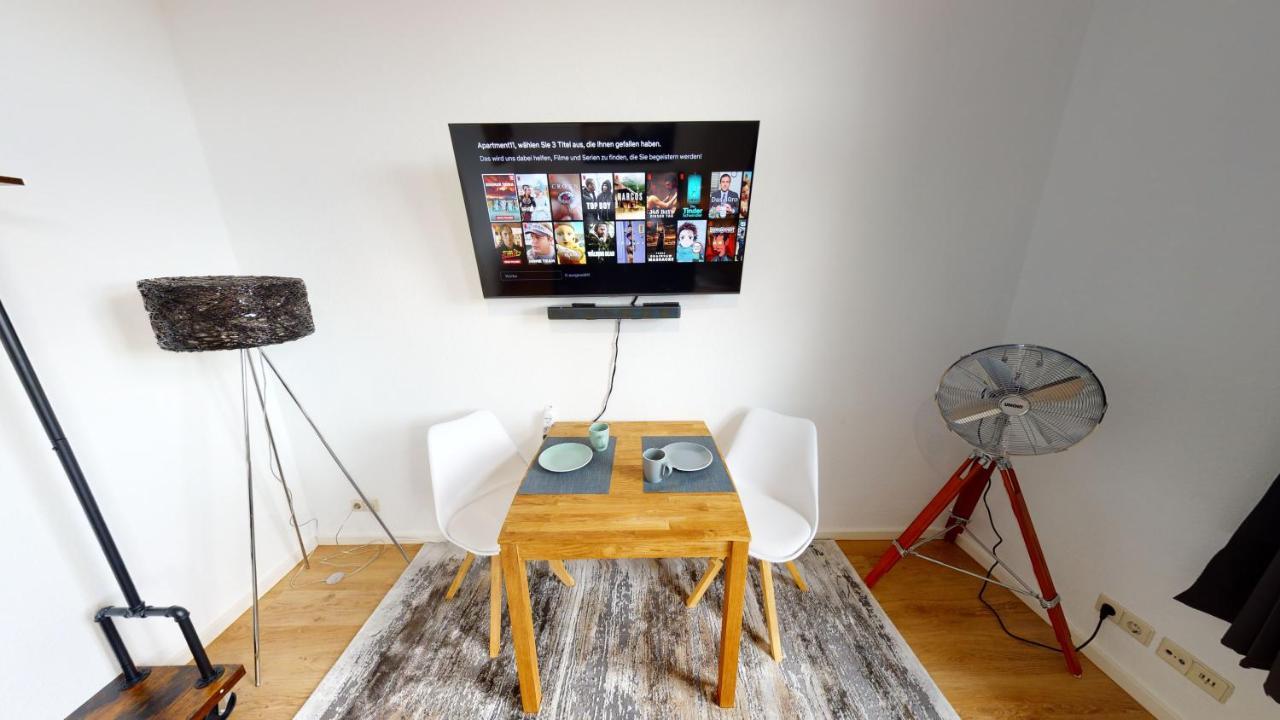 Sweethome - Zentral - Kueche & Parkplatz, Wifi Halle  ภายนอก รูปภาพ
