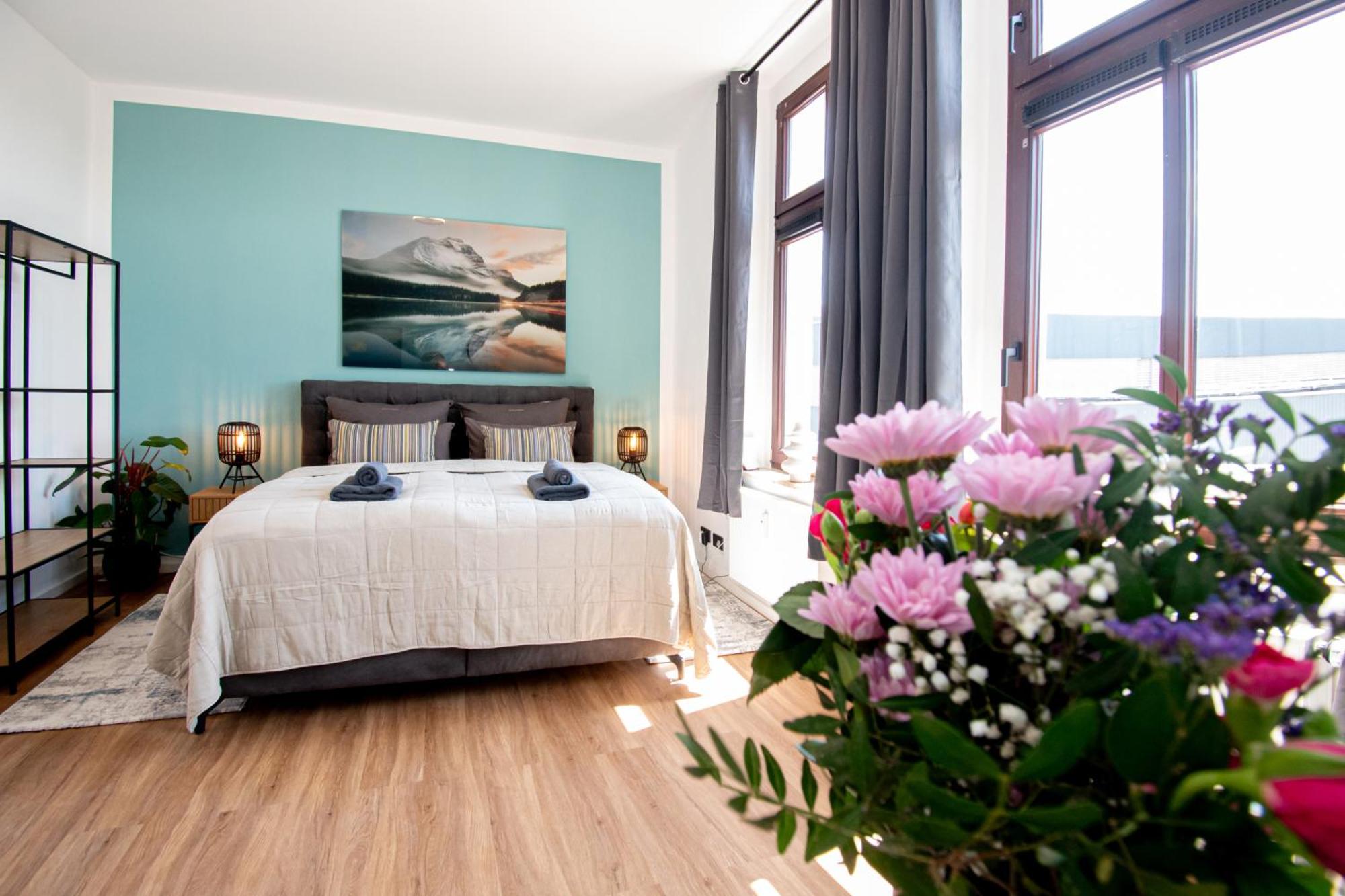 Sweethome - Zentral - Kueche & Parkplatz, Wifi Halle  ภายนอก รูปภาพ